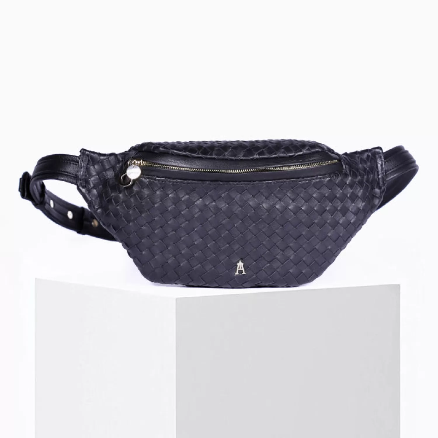 Flash Sale Craie Studio Belt Bag Tressé Noir