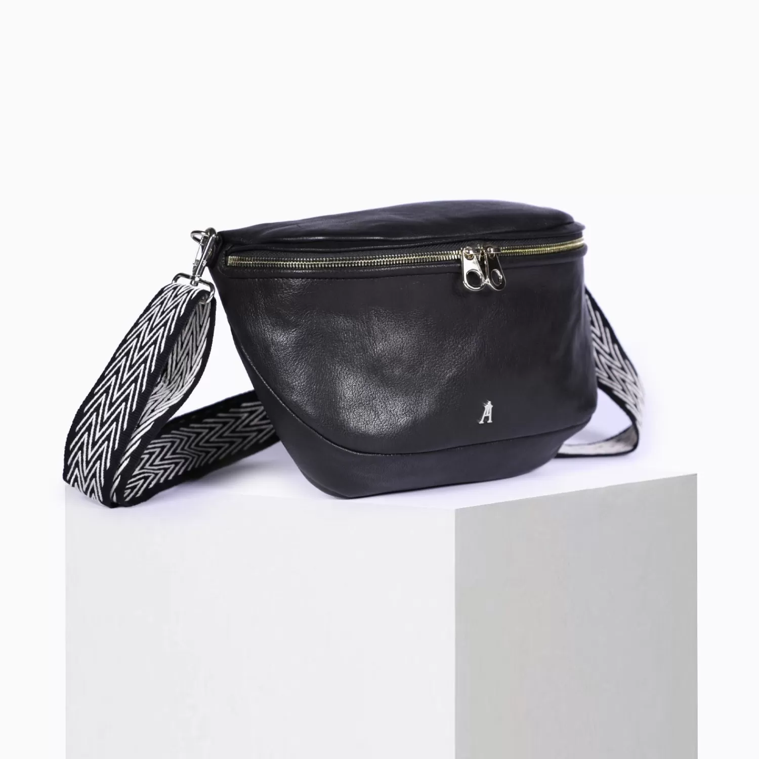 big_banane_wash_noir_2.webp Sale Craie Studio Big Banane Wash Noir