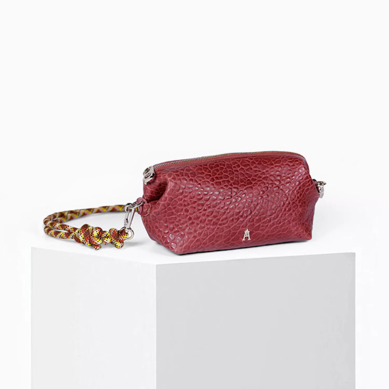 pochette_nuage_bubble_red_2.webp Clearance Craie Studio Pochette Nuage Bubble Red Rouge