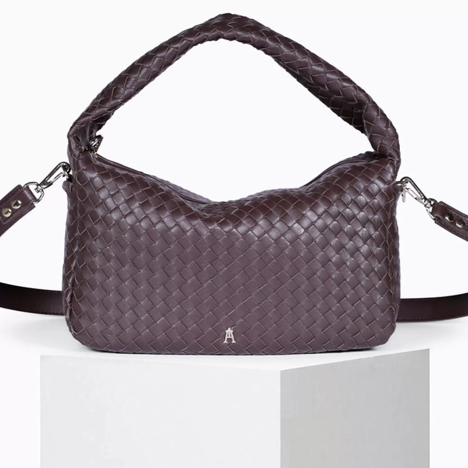 sac_ballon_tress_brownie_2.webp Outlet Craie Studio Sac Ballon Tressé Brownie Brun