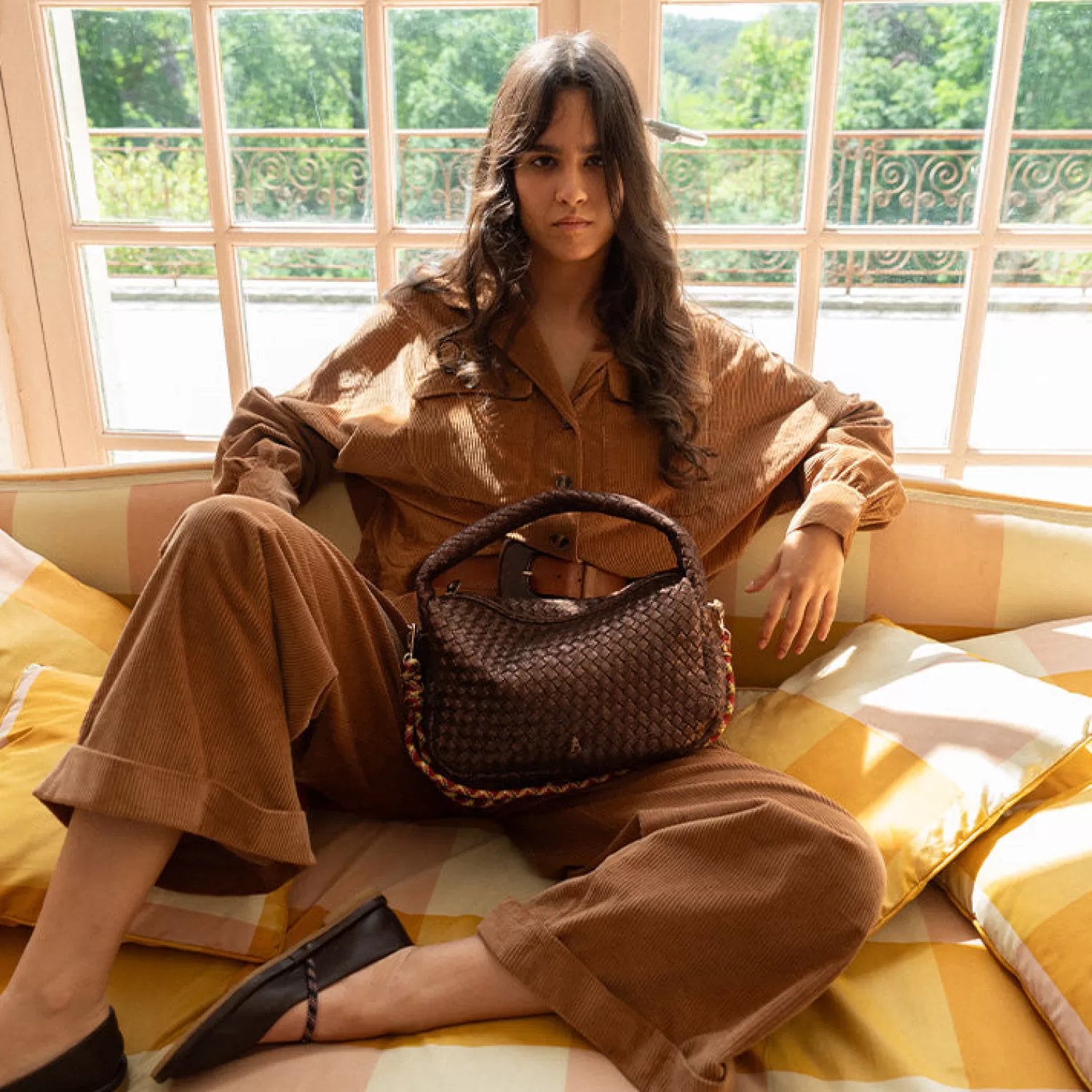 sac_ballon_tress_brownie_5.webp Outlet Craie Studio Sac Ballon Tressé Brownie Brun