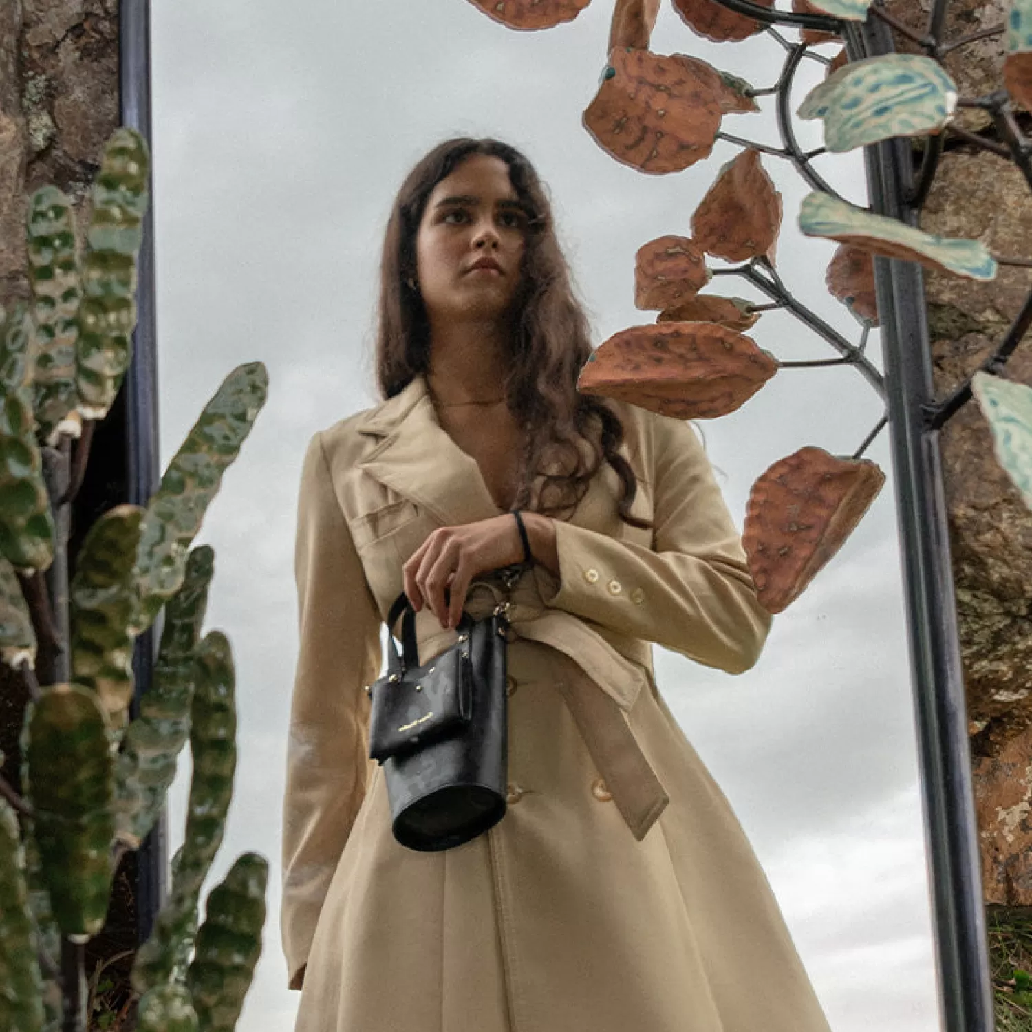 sac_seau_nono_corce_noir_3.webp Flash Sale Craie Studio Sac seau Nono Écorce Noir